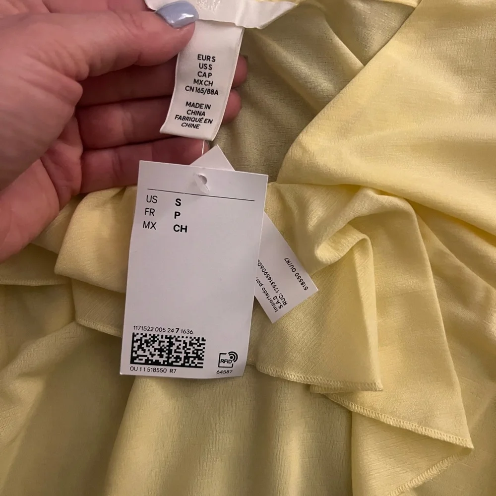 H&M Ruffle Front Camisole - Picture 2 of 2